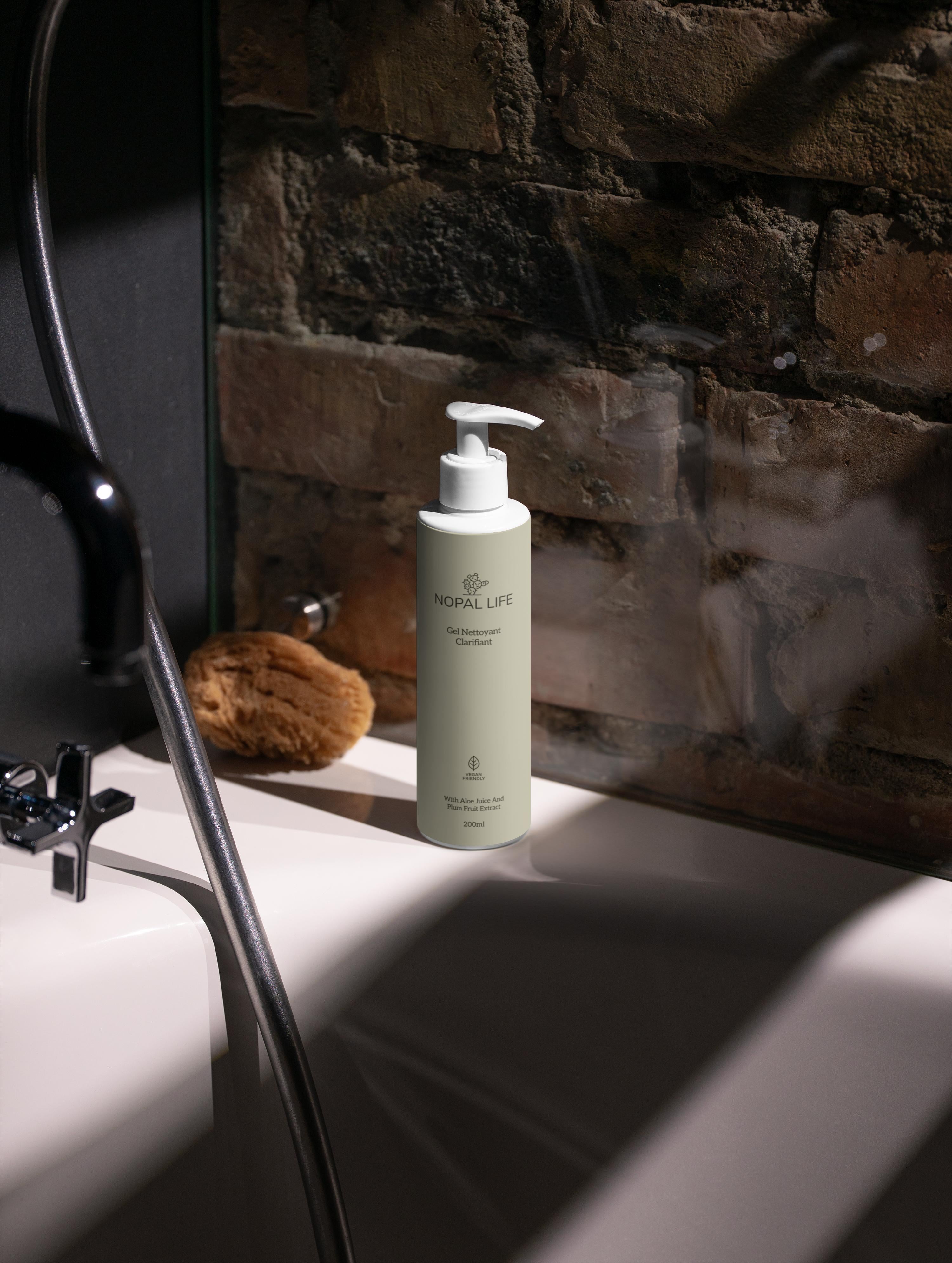 Klärendes Gel mit Aloe Vera für Mischhaut