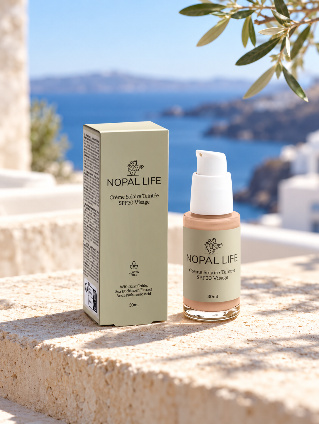 Creme solaire teintee SPF30 Nopal Life face a la mer, protection solaire minerale visage 30 ml