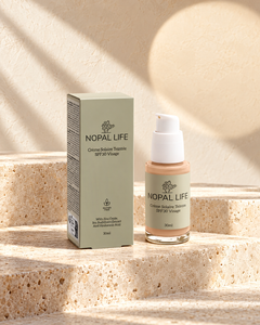Creme solaire teintee SPF30 visage Nopal Life 30 ml, protection minerale oxyde de zinc, flacon pompe et etui