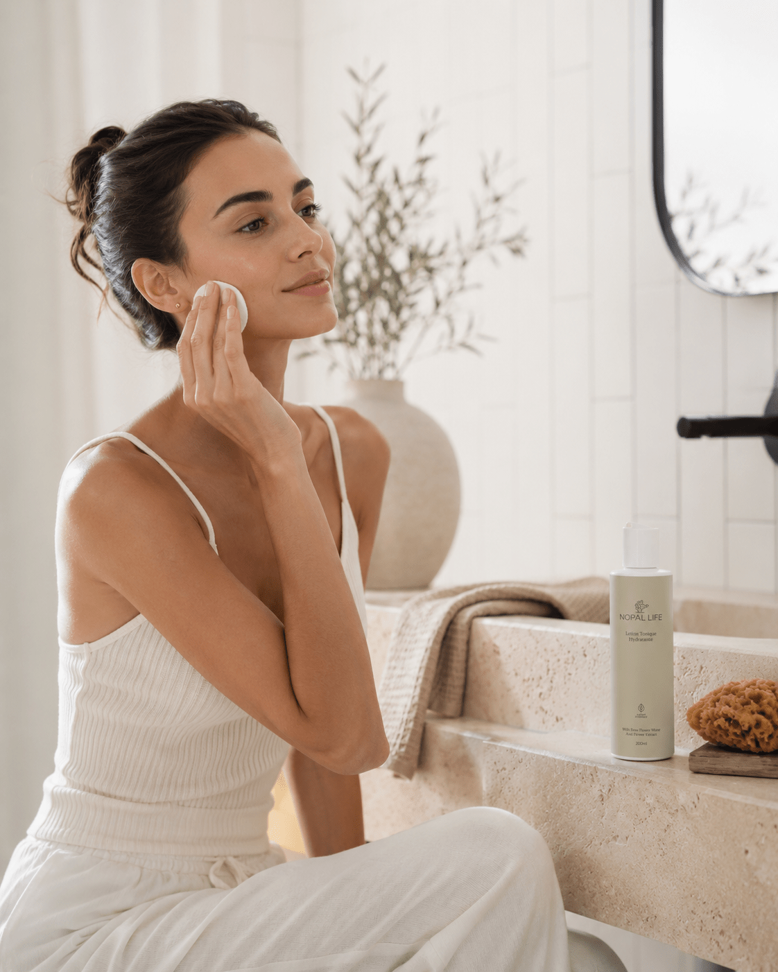 Tonique eclat – Ingredients eau de rose et AHA naturels – Nopal Life